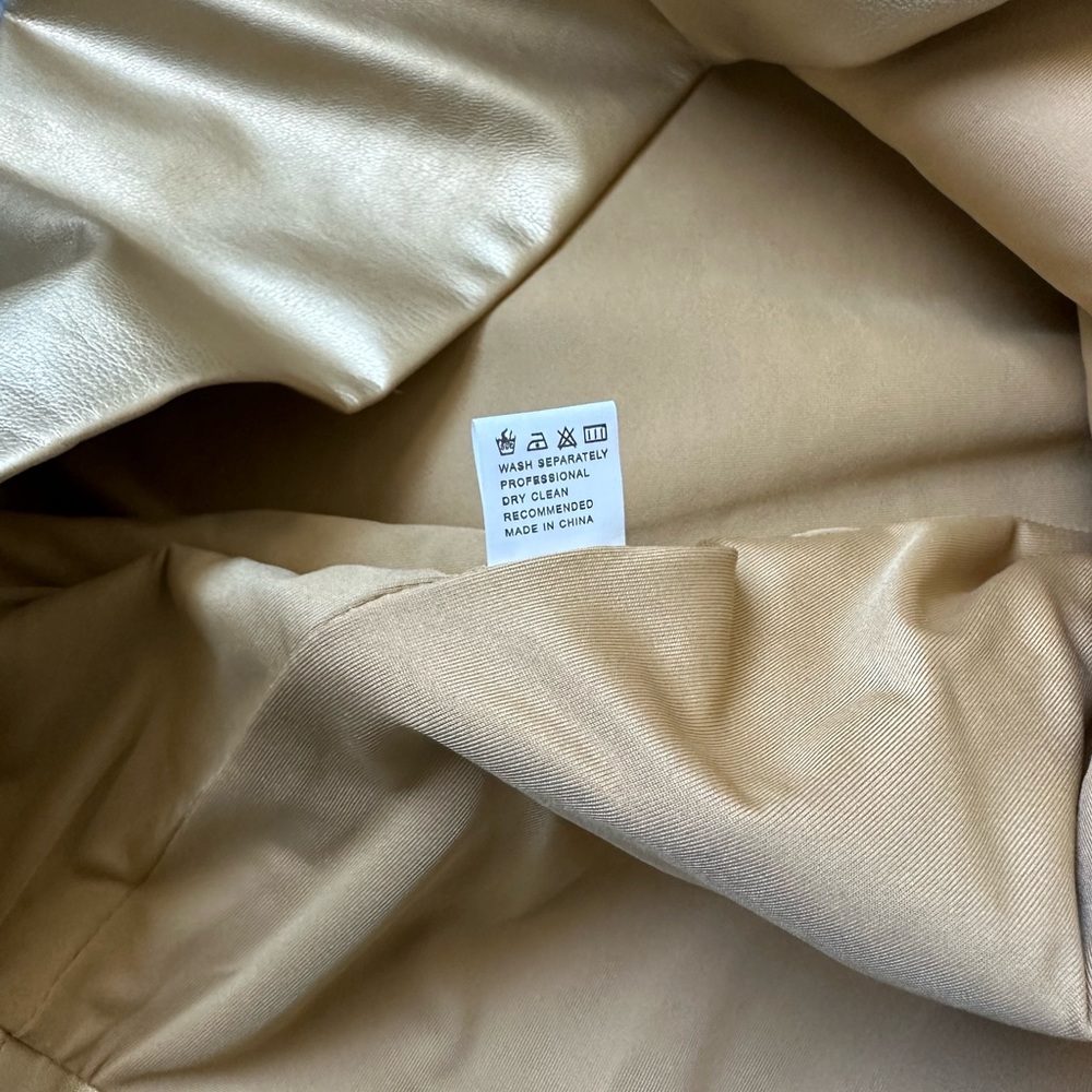 Sold Gold faux leather dress - Picture 14 of 16